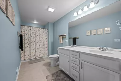 672 Glenwood Drive, South Elgin, IL 60177 - Photo 25