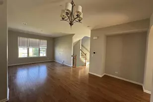1238 Evergreen Ave, Des Plaines, IL 60016 - Photo 3