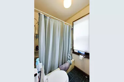 [Address not provided], Chicago, IL 60651 - Photo 17