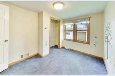 5920 W Berenice Avenue, Chicago, IL 60634 - Photo 21