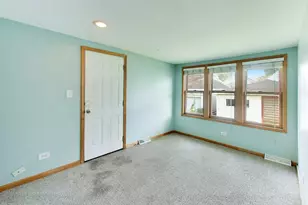 5920 W Berenice Ave, Chicago, IL 60634 - Photo 19
