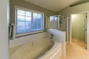 687 E Lenox Ln, Palatine, IL 60074 - Photo 21