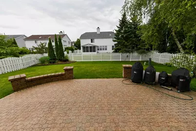 687 E Lenox Lane, Palatine, IL 60074 - Photo 31