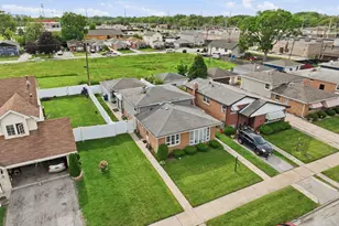 15930 Paulina St, Harvey, IL 60426 - Photo 5
