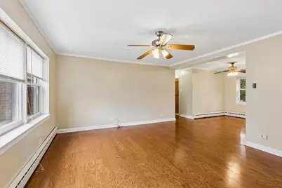 327 Callan Avenue #3, Evanston, IL 60202 - Photo 3