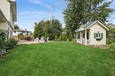 33147 N Lake Shore Drive, Grayslake, IL 60030 - Photo 25