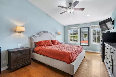 33147 N Lake Shore Drive, Grayslake, IL 60030 - Photo 13