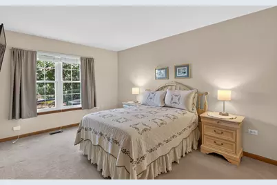 1970 Gary Court #B, Schaumburg, IL 60193 - Photo 19