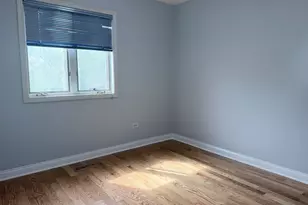 1951 S Wells St, Chicago, IL 60616 - Photo 9