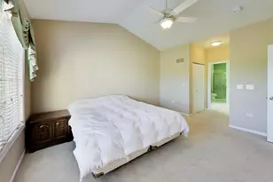 11417 Foxwoods Ct, Oak Lawn, IL 60453 - Photo 23