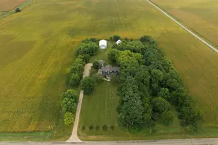 32135 E 1500 North Rd, Colfax, IL 61728 - Photo 7