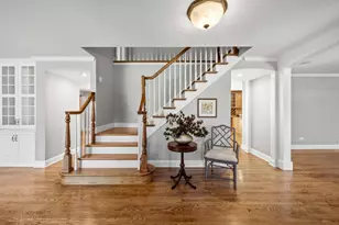 1029 N Carlyle Ln, Arlington Heights, IL 60004 - Photo 5