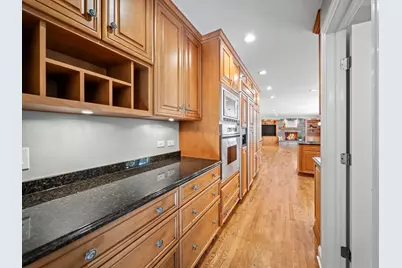 1029 N Carlyle Lane, Arlington Heights, IL 60004 - Photo 13