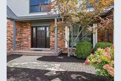 1029 N Carlyle Lane, Arlington Heights, IL 60004 - Photo 3