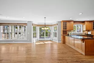 1029 N Carlyle Ln, Arlington Heights, IL 60004 - Photo 15