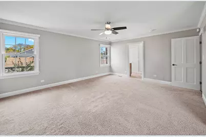 1029 N Carlyle Lane, Arlington Heights, IL 60004 - Photo 23