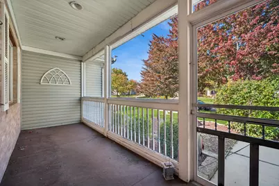 [Address not provided], Elgin, IL 60123 - Photo 7