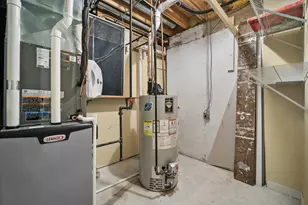 [Address not provided], Elgin, IL 60123 - Photo 25