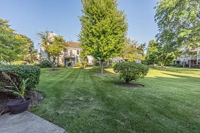 1239 S Wellington Court #1239, Buffalo Grove, IL 60089 - Photo 25