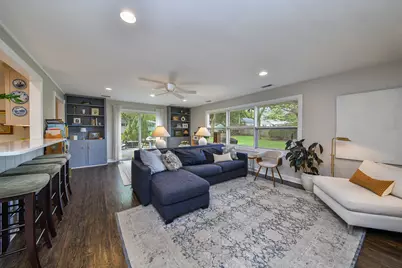 1612 N Washington Street, Wheaton, IL 60187 - Photo 9