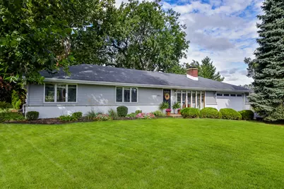 1612 N Washington Street, Wheaton, IL 60187 - Photo 1