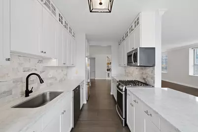 545 N Dearborn Street #3205, Chicago, IL 60654 - Photo 9