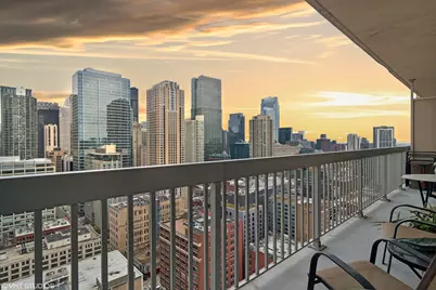 545 N Dearborn Street #3205, Chicago, IL 60654 - Photo 21