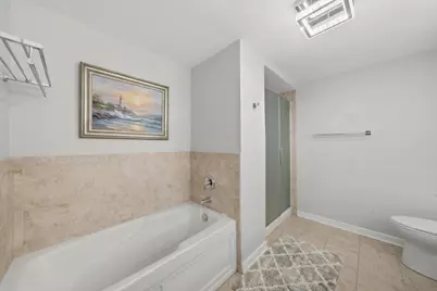 545 N Dearborn Street #3205, Chicago, IL 60654 - Photo 13