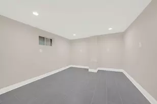 3237 W 64th Pl, Chicago, IL 60629 - Photo 13