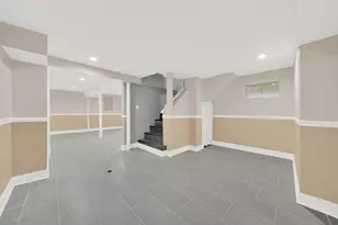 3237 W 64th Pl, Chicago, IL 60629 - Photo 21