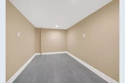 3237 W 64th Place, Chicago, IL 60629 - Photo 15