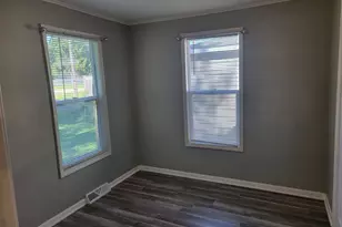 810 Southside Ave, McHenry, IL 60051 - Photo 15