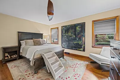 9400 Kilbourn Avenue, Skokie, IL 60076 - Photo 13