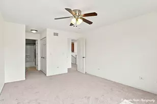 512 Legend Ln, McHenry, IL 60050 - Photo 15