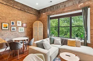 1965 W Cullom Ave, Chicago, IL 60613 - Photo 5