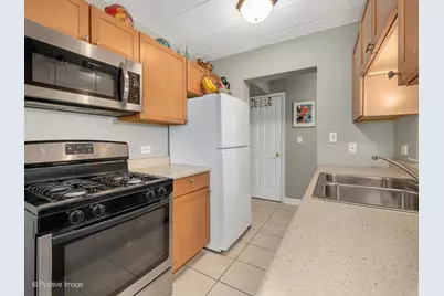 1000 S Lorraine Road #104, Wheaton, IL 60189 - Photo 11