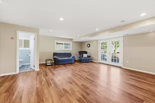 4602 Magnolia Dr, Rolling Meadows, IL 60008 - Photo 19