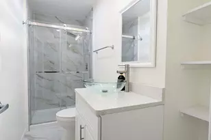 2030 Crestwood Ln, Palatine, IL 60067 - Photo 17