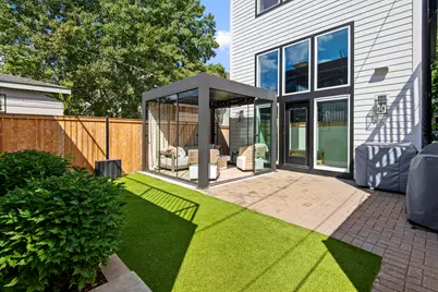2447 W Moffat Street, Chicago, IL 60647 - Photo 35
