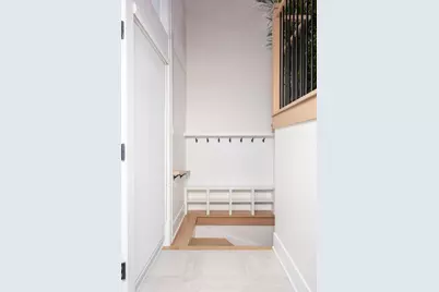 2447 W Moffat Street, Chicago, IL 60647 - Photo 27