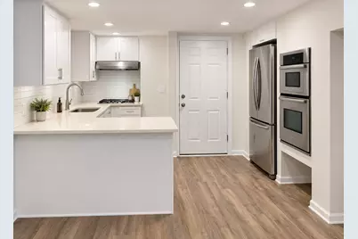 5019 N Major Avenue #G, Chicago, IL 60630 - Photo 3