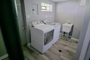 2608 E 92nd St, Chicago, IL 60617 - Photo 11