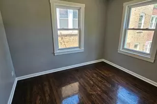2608 E 92nd St, Chicago, IL 60617 - Photo 13