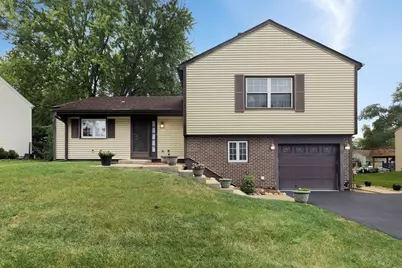 137 Sherman Court, Bartlett, IL 60103 - Photo 3