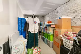 1454 W Roscoe St, Chicago, IL 60657 - Photo 11