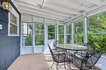 19 S Hawthorne Boulevard, Mundelein, IL 60060 - Photo 3