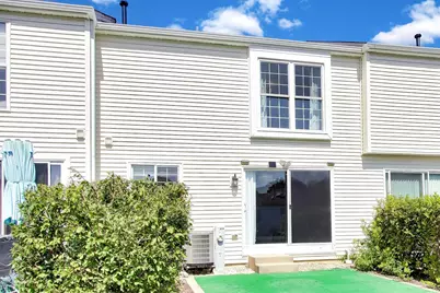 227 E Shag Bark Lane, Streamwood, IL 60107 - Photo 27