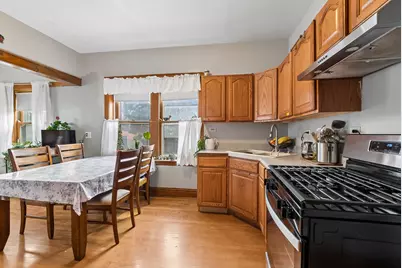 2347 Harvey Avenue, Berwyn, IL 60402 - Photo 11