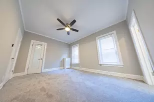 6846 S Paxton Ave, Chicago, IL 60649 - Photo 5