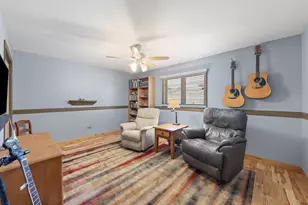 8808 Wheeler Dr, Orland Park, IL 60462 - Photo 15